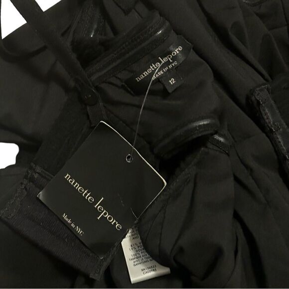 Nanette Lepore
Bombshell Strapless Cutout Cocktail Dress, Black Size 12 NWT - Picture 5 of 5